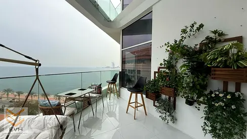 Sea View Beach Access Furnished Apartment in 130k