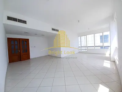 Spacious 3BHK Apartment for Rent | Prime Najda Street Location