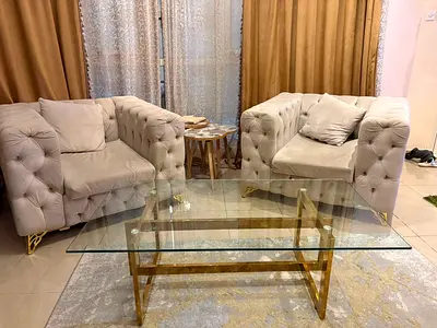 Table طاوله