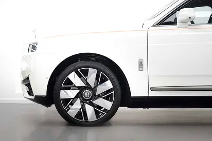 صورة 6 لـ 2025 ROLLS-ROYCE CULLINAN