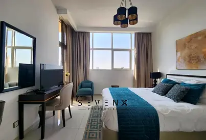 استوديو مفروش | داماك غالية | إطلالة على المدينة والمسبح