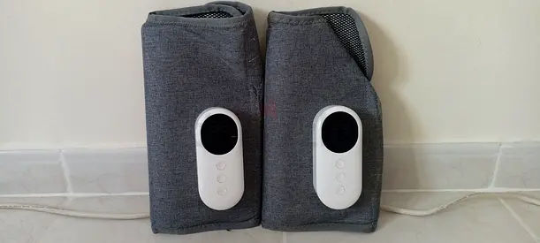 Digital thermal electric feet masager Amazing remove feet fatigue PRELOVED complete box 133dhs