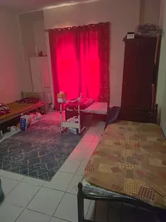 Bed space for Pakistani Bachelor