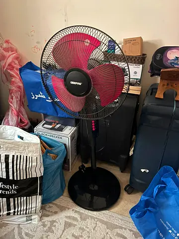 Geepas fan urgent for sale