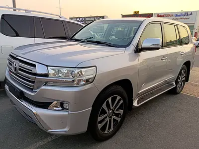 2018 Toyota LAND CRUISER — фото 3