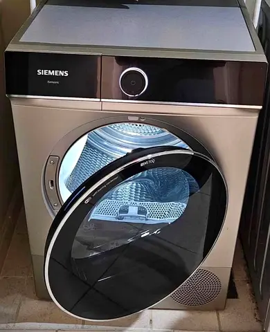 Siemens iQ700 10KG Heat Pump Tumble Dryer