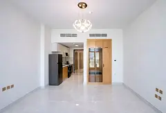 HIGH FLOOR | BRAND NEW BRIGHT APARTMENT