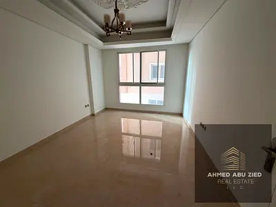 3 bedrooms, including 2 master bedrooms, large living room, majlis (formal sitting room), spacious equipped kitchen, 2 bathrooms, balcony, open view,