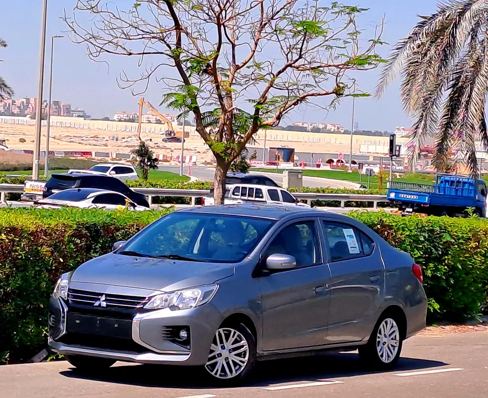 Mitsubishi Attrage 2022 — photo 1 of 14