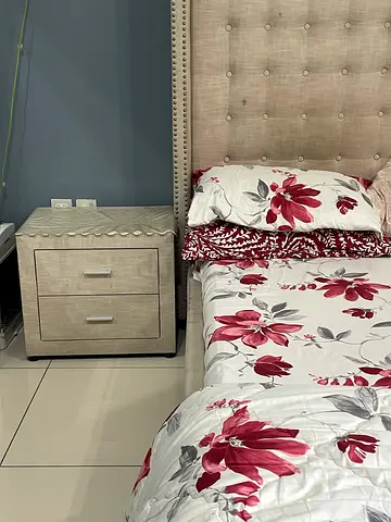 Queen Sized Bed With 2 Side Tables