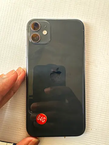 iPhone 11 64gb on the low