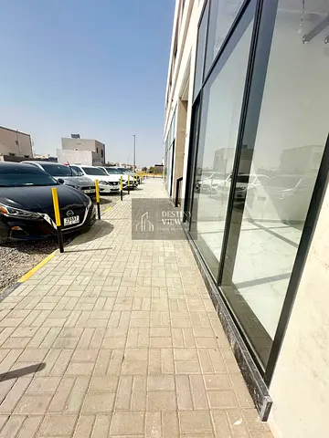 Shop for Rent – Hoshi, Sharjah 📍 Location: Hoshi, Sharjah 🏪 Roadside Shop 📐 Size: 450 sq. ft. 💰 Annual Rent: AED 40,000 Ideal for retail, office, or small business.