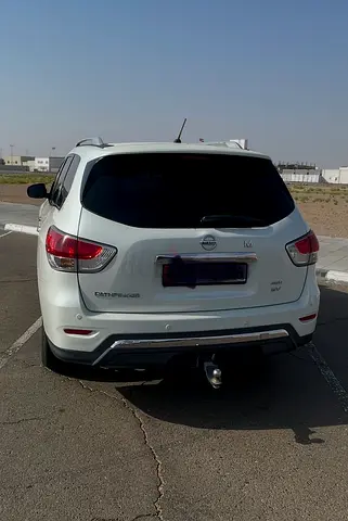 Nissan Pathfinder SV 2015 GCC Specs - Well Maintained