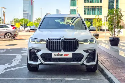 2022 BMW X7 thumbnail 2