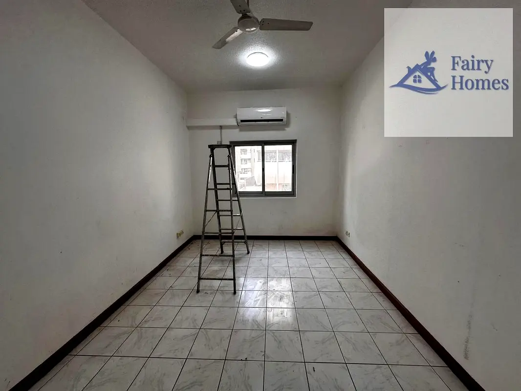 Best Price for Family 2bhk Near the metro