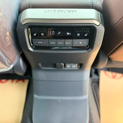 Toyota Prado Adventure, миниатюра 11