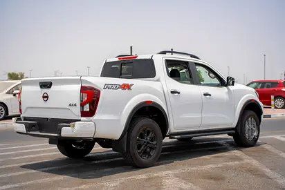 Nissan Navara PRO-4X 2025 - Brand New Off-Road Performance-2