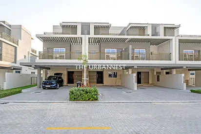 Exclusive | Corner Unit | Ready to Move In