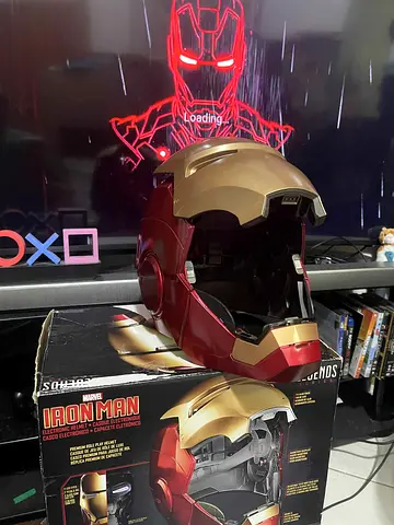 Iron Man electronic helmet / roleplay mask with box