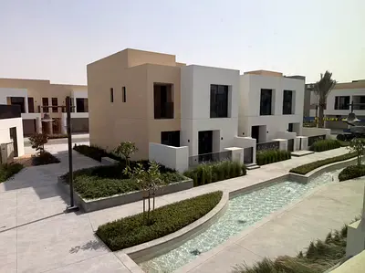 Modern Style | Community Views | Vacant