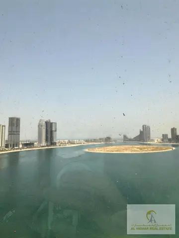 SEA VIEW/BALCONY/PARKING/AL KHAN LAGOON