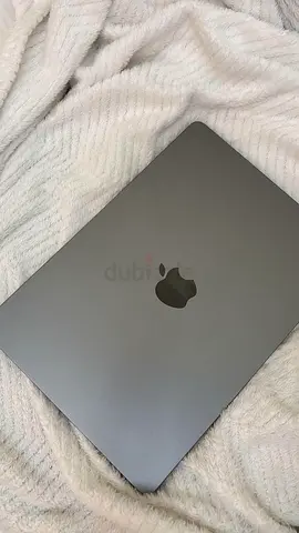 MacBook Air M2 13.6” (8GB/256GB)