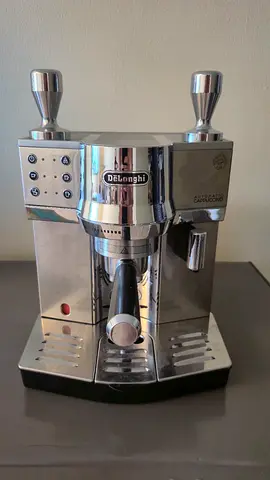 DeLonghi EC850.M Espresso Machine + 2 Metal Tampers