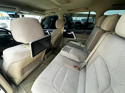 2019 Toyota LAND CRUISER 照片 11