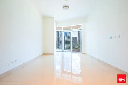 Large Layout I Corner Unit I Brand New