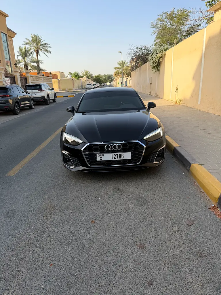 Audi A5 2022 — photo 1 of 6