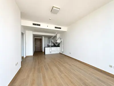 Modern 1 Bedroom | Prime Location | Bloom Towers B