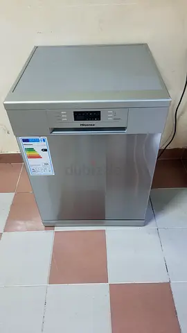 Hisense  brand dishwasher 3 racks very good condition