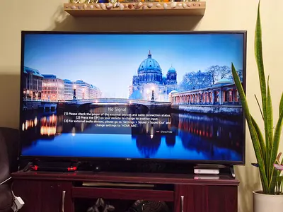 55 inch LED Smart TV in good condition - Lg Smt UHD TV 
55UN7100pvA