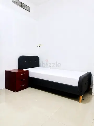 Small Room For Rent