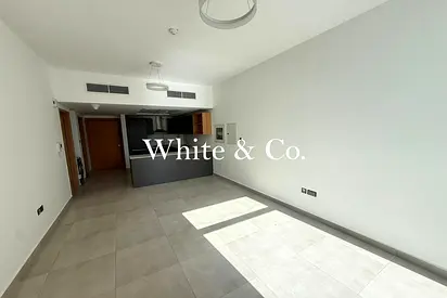 UNFURNISHED | SPACIOUS | POOL VIEW | 1 BED