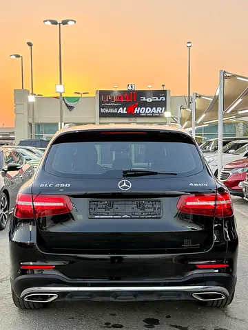 صورة 6 لـ 2016 Mercedes-BENZ GLC