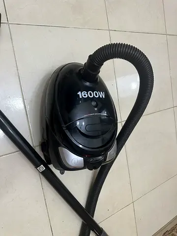 Black 1600W Canister Vacuum Cleaner - Good Working Condition