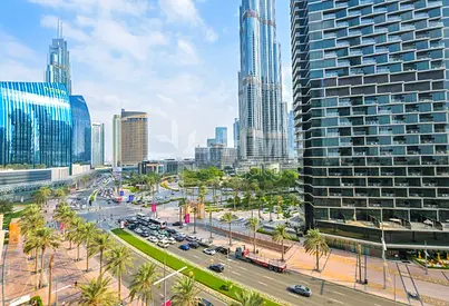 Burj Khalifa View | Spacious | Prime location
