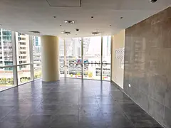 Vacant now | Unfurnished | Nearby Metro Station