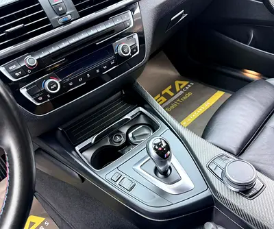 2018 BMW M2 — миниатюра 13