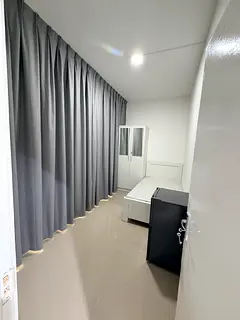 PARTITION FOR LADIES ONLY IN PRIME LOCATIONS