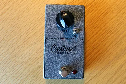 Mythos Cestus Treble Booster pedal