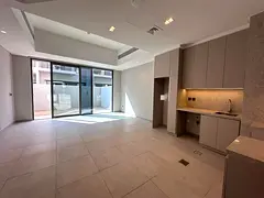 Vacant | Unfurnished | G+1