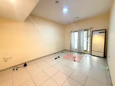 One month free 1bhk apartment 2 washroom bachelor allowed 36k only 6 cheque payment near Day to Day