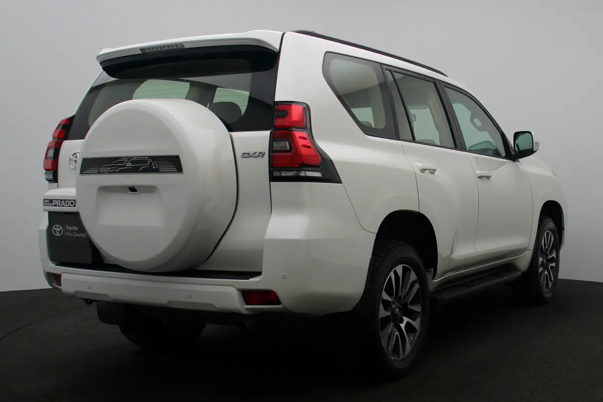 Toyota Prado 2023