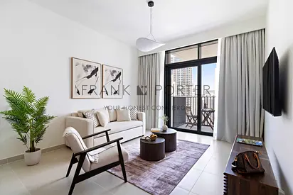 Captivating 1BR with Canal Views in Creek Harbour | Ideal for Mid - Term, Monthly & Weekly Stays | All Bills Inclusive