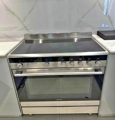Siemens iQ700 electric ceramic cooker with dual fan 90 cm like new condition