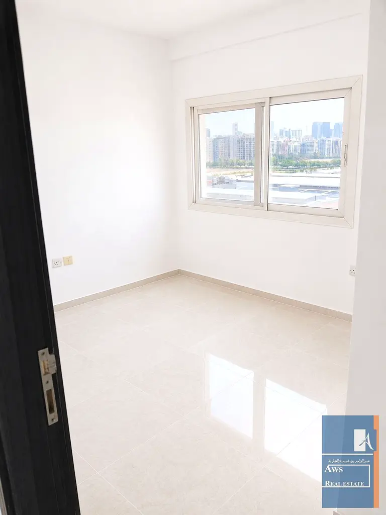 With 1 Month FREE, Modern 1-BHK for Families