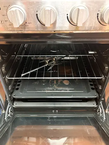 Used built-in electric oven with trays and grill - good working condition