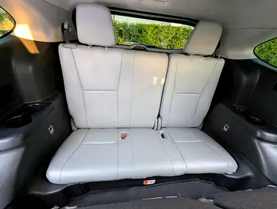 صورة 14 لـ 2020 Toyota HIGHLANDER